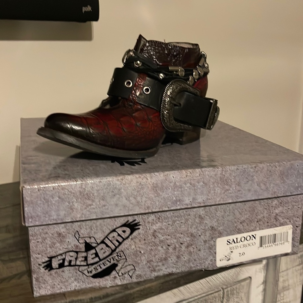 Freebird by Steven red booties